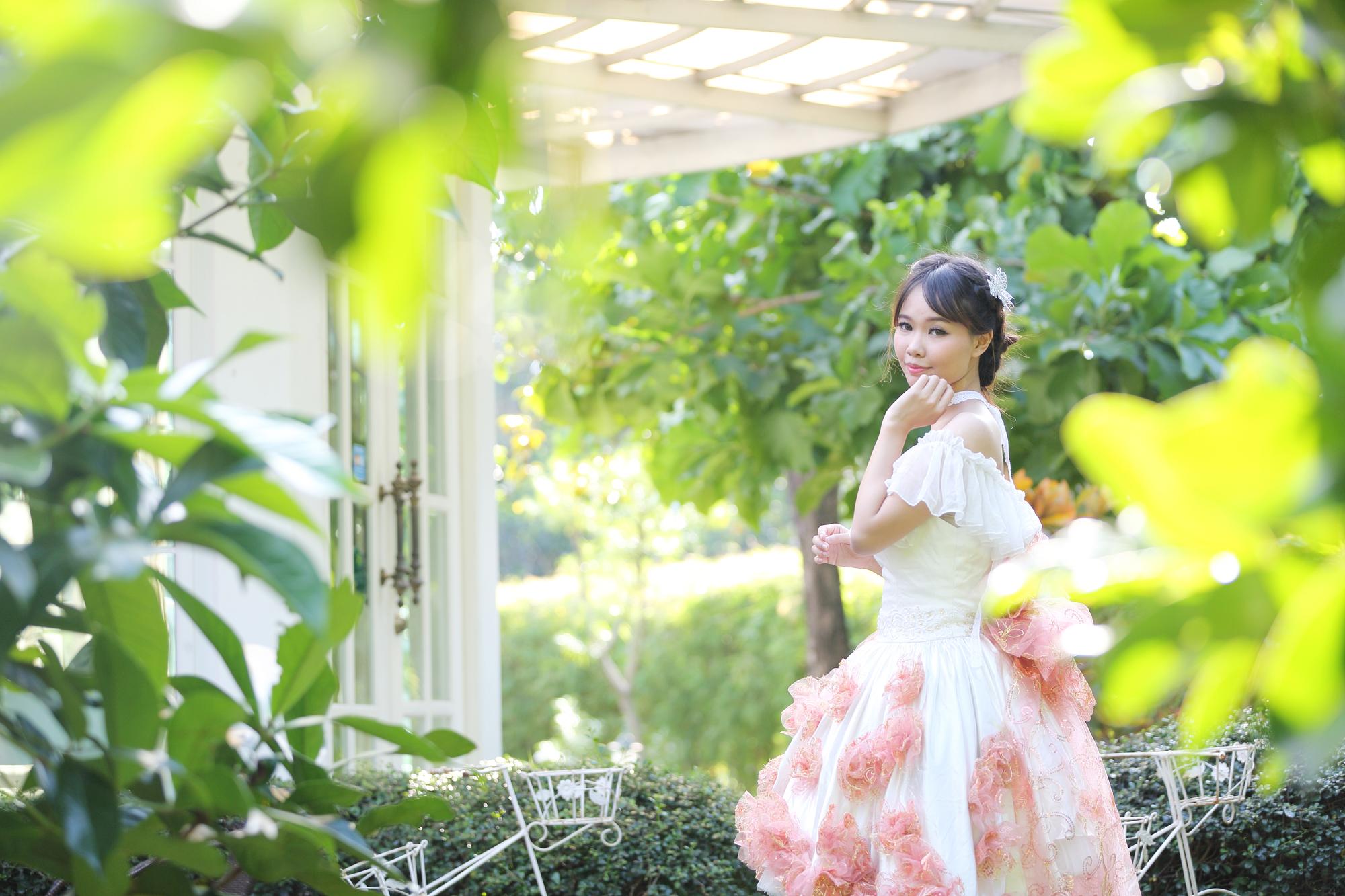 泰勒絲婚禮傳聞解讀：當流行文化遇上集體想像
