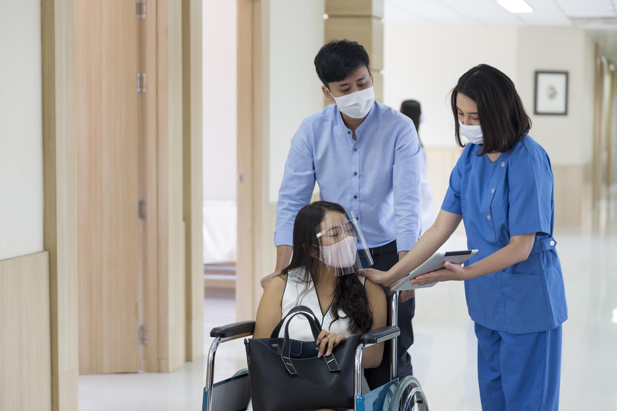 護理人力預算破68億，為什麼護理師還是喊累？政策美意與基層現實的落差