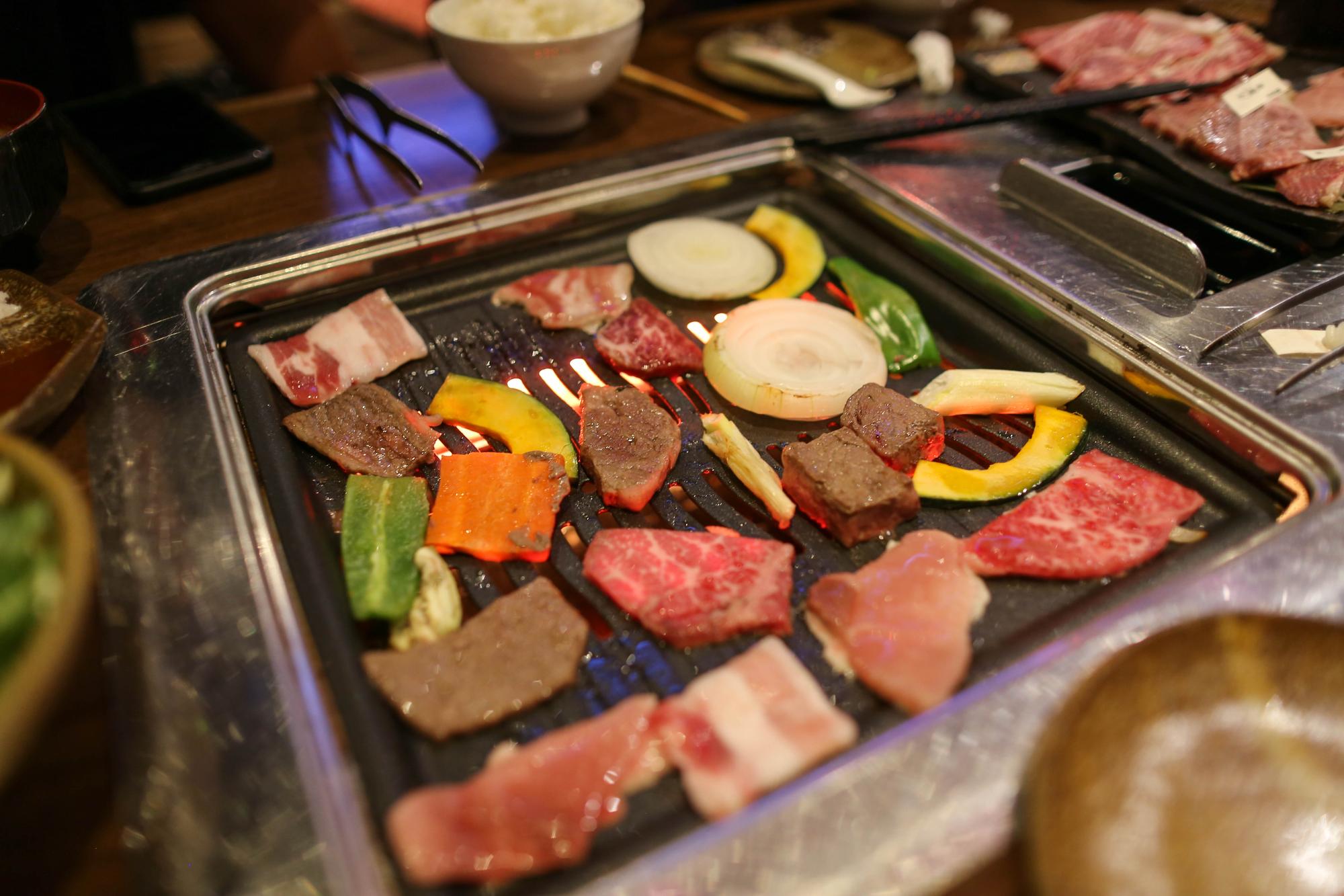 那些100元就能大口吃肉的日子，為什麼回不去了？ — 相關圖片2
