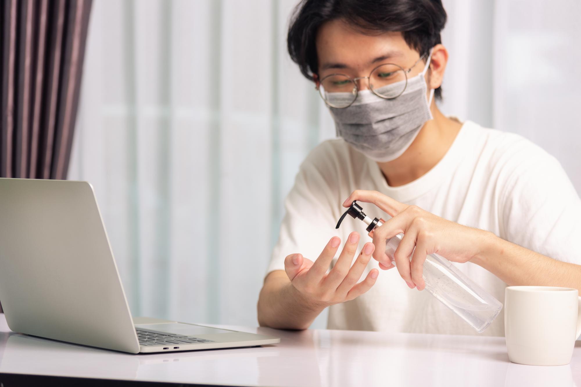M痘Ib型進社區了！兩個30多歲男生中鏢，疫苗打一劑不夠啦