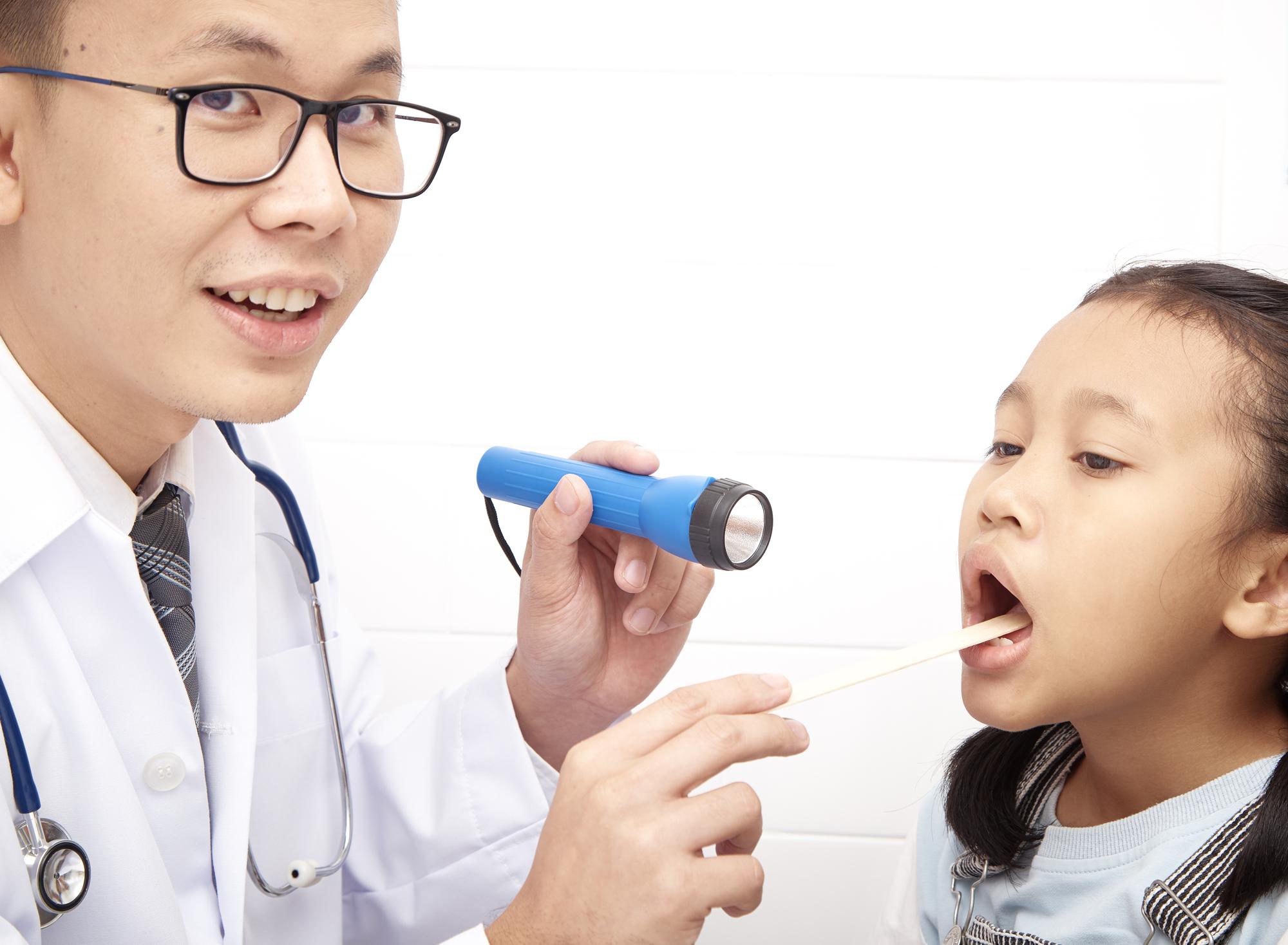 6歲男童耳朵挖出6年巨型耳屎！醫師提醒：這4種人才需要就醫清理 — 相關圖片2