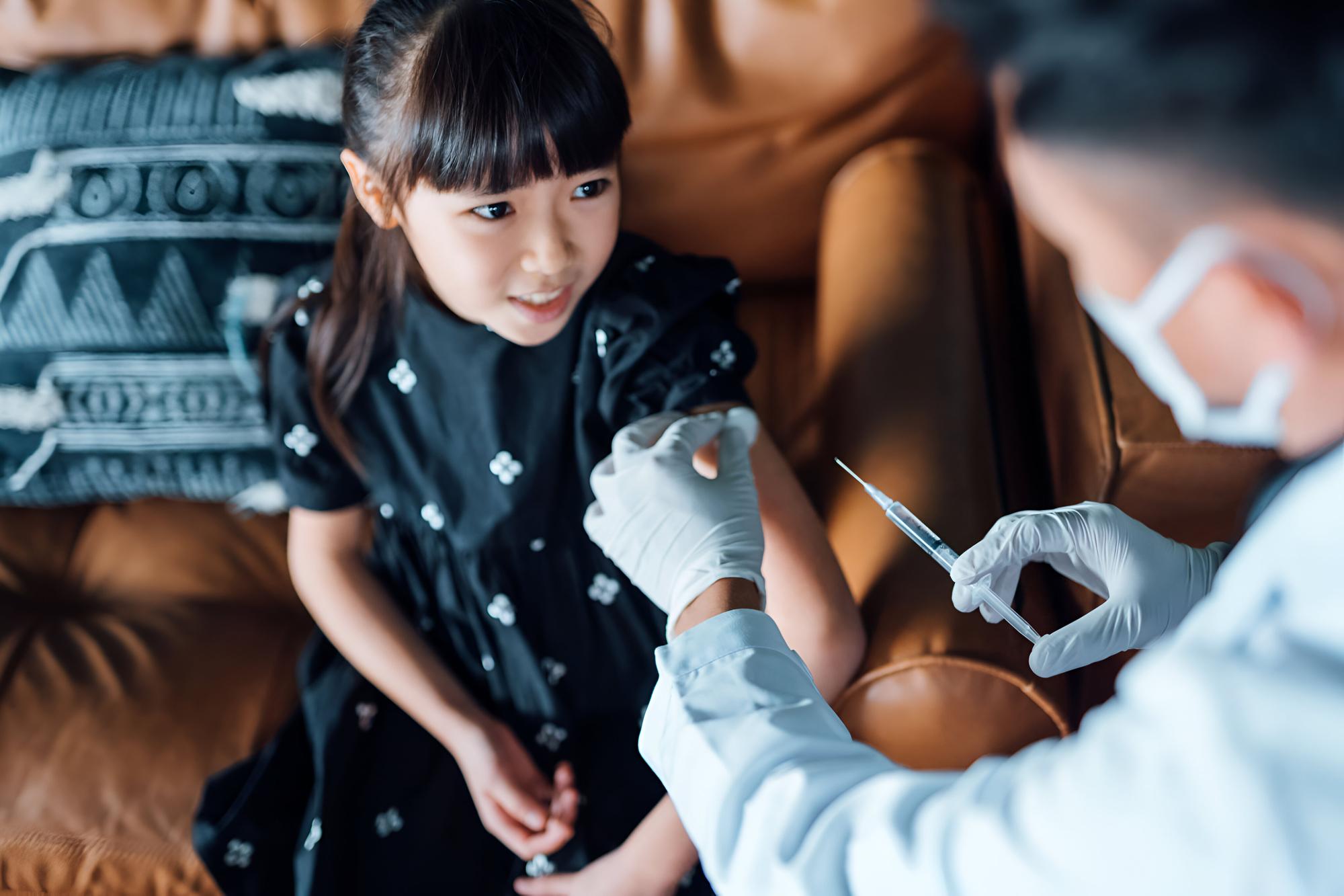 健保8月起擴大給付！血友病、癌症、骨鬆藥都有，快看你家人符不符合
