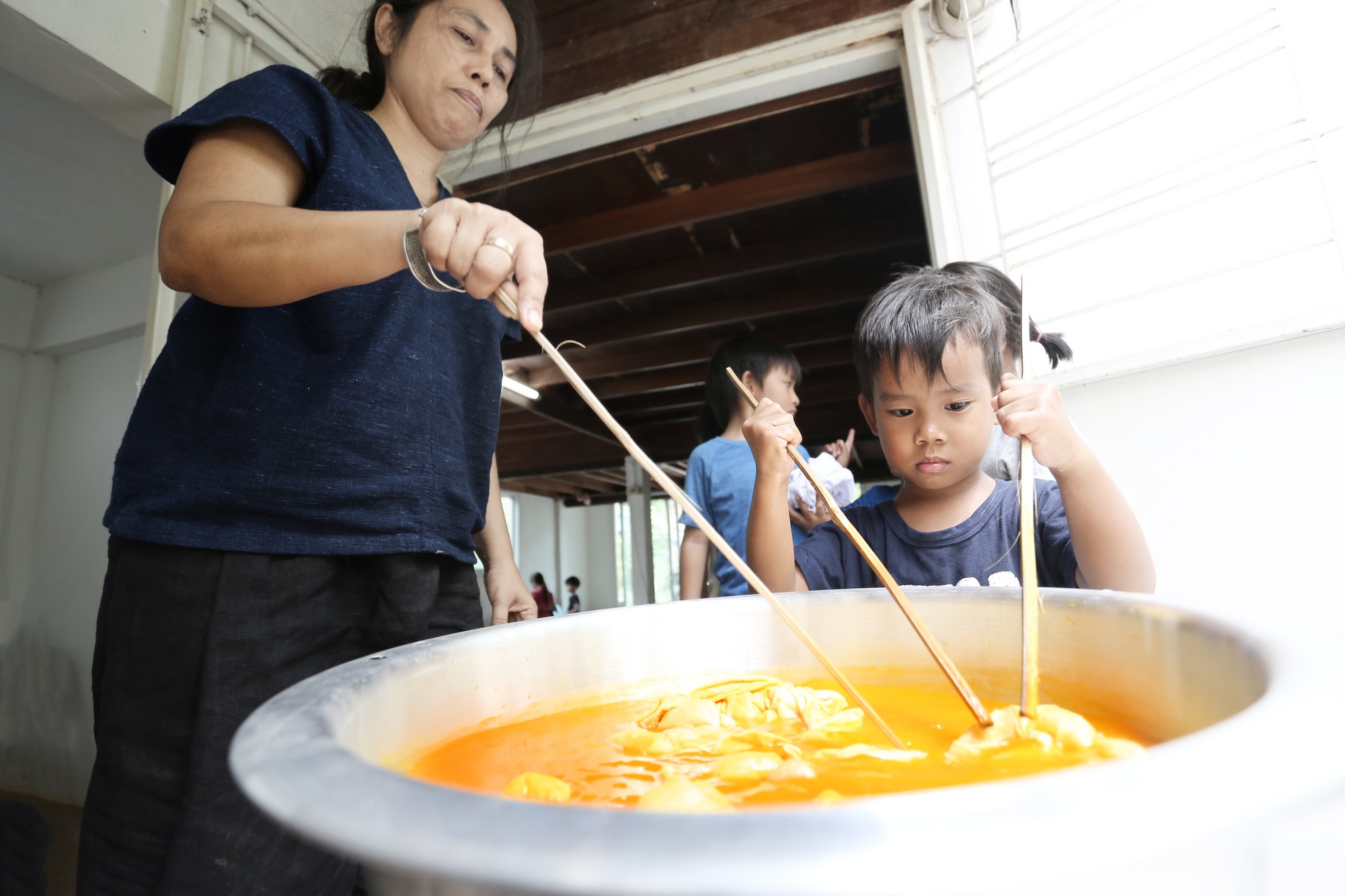 73歲阿江老闆中秋後熄燈:台南鱔魚意麵傳奇,那股鑊氣要成追憶了