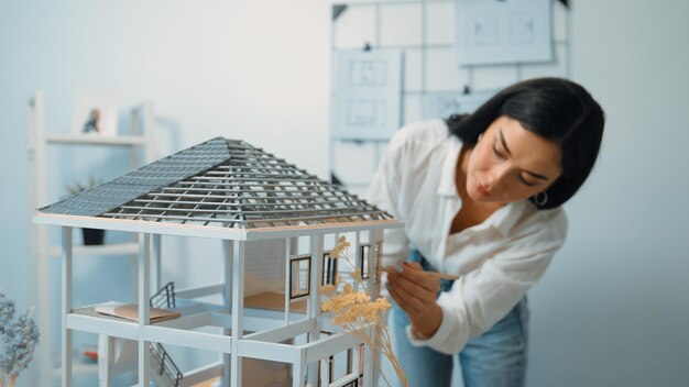 鶯歌房價不跌反漲？我帶你看懂建商在玩什麼把戲