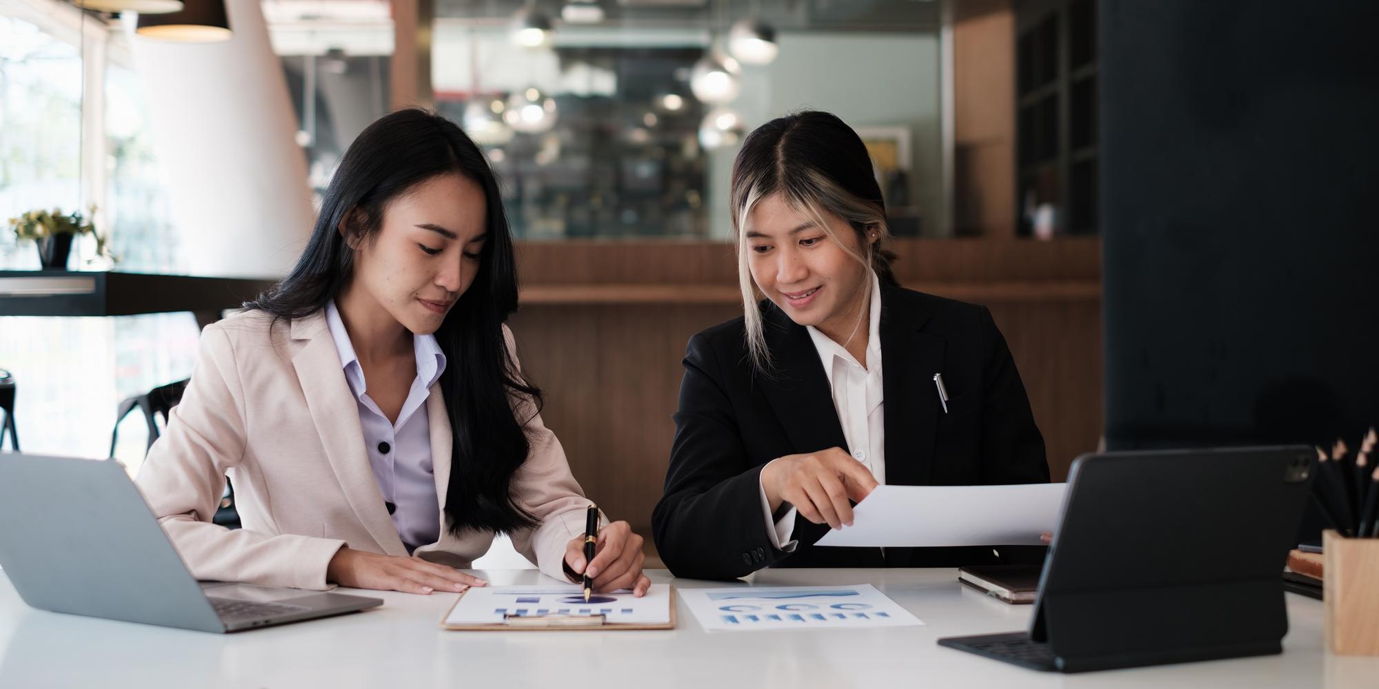 央行說不缺錢，但你的企業拿得到嗎？中小企業融資的K型真相 — 相關圖片3