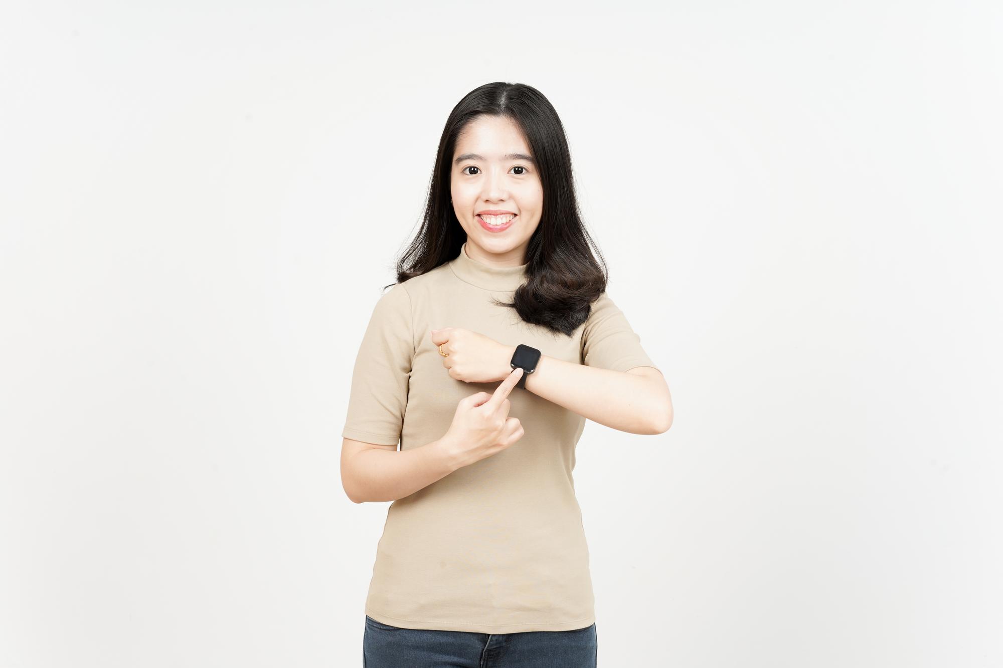 Apple Watch 教育優惠開放了，但工程師看完數據說：多數學生都買錯型號