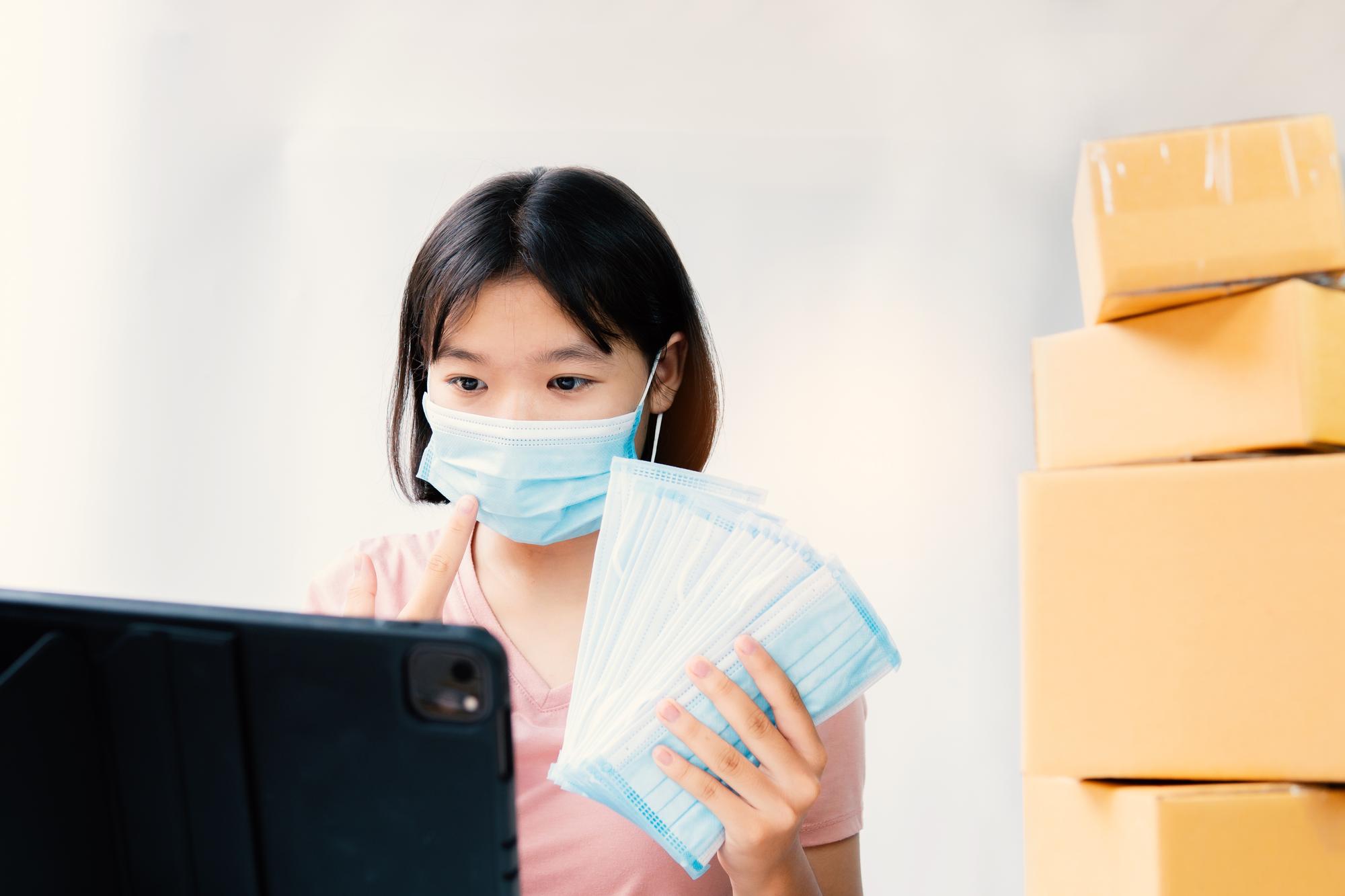 央行繳庫2,000億創新高：金雞母的光環下,誰承擔了代價? — 相關圖片3
