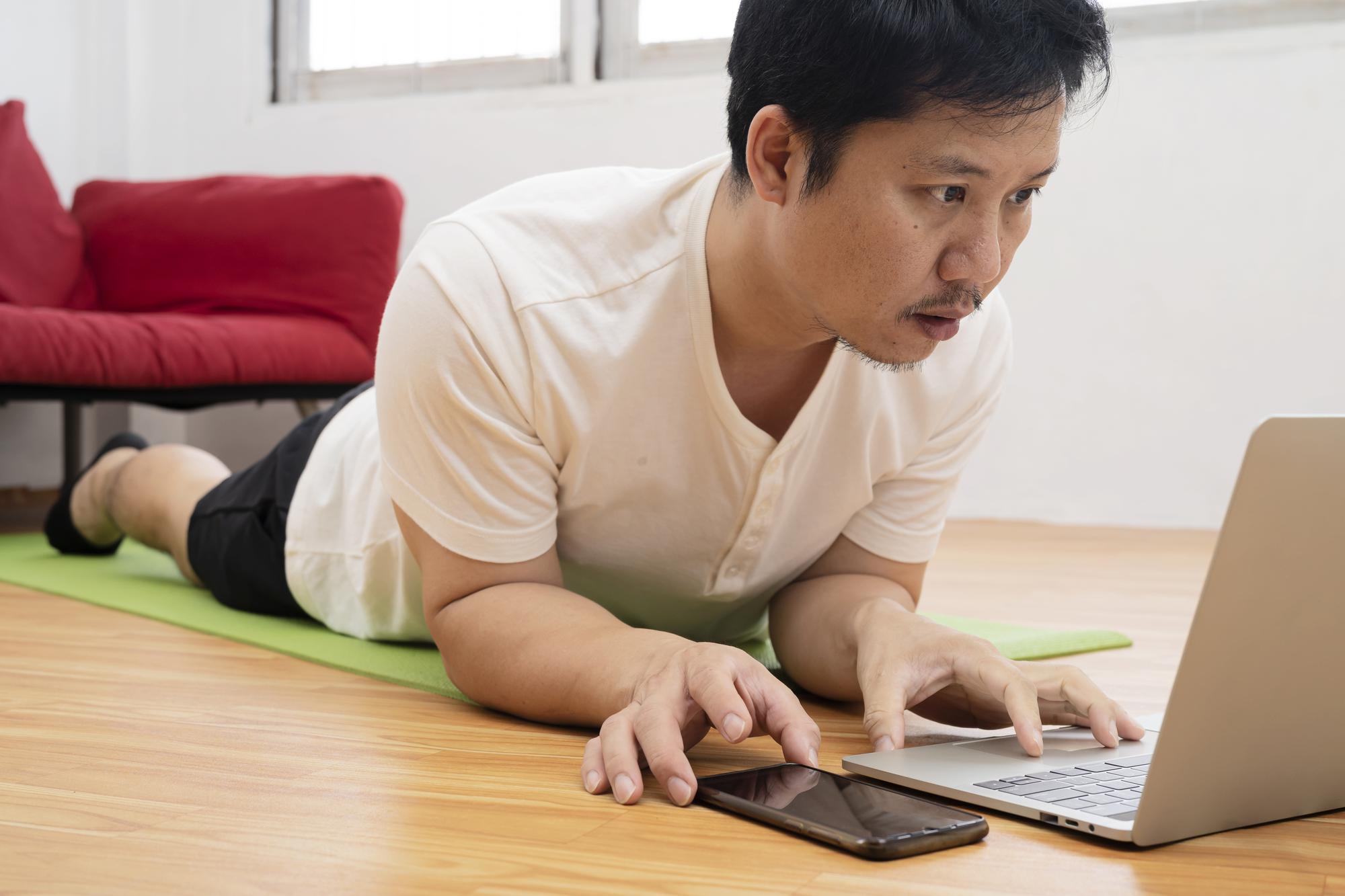 當登出成為新階級象徵：數位排毒背後的權力遊戲 — 相關圖片3