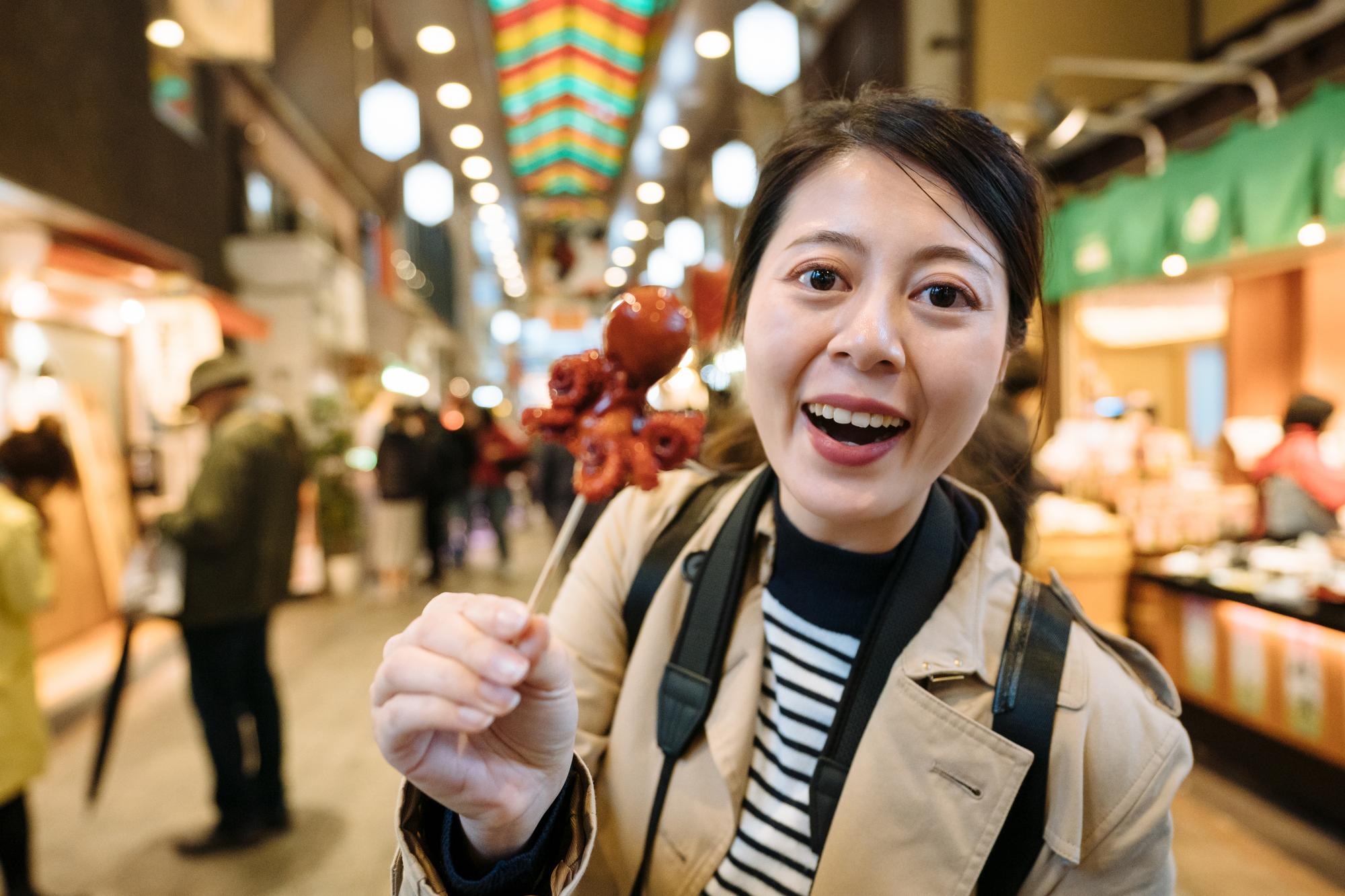 圓山花博漢堡市集：當星級飯店走上街頭，台北人的胃是該留還是該省?