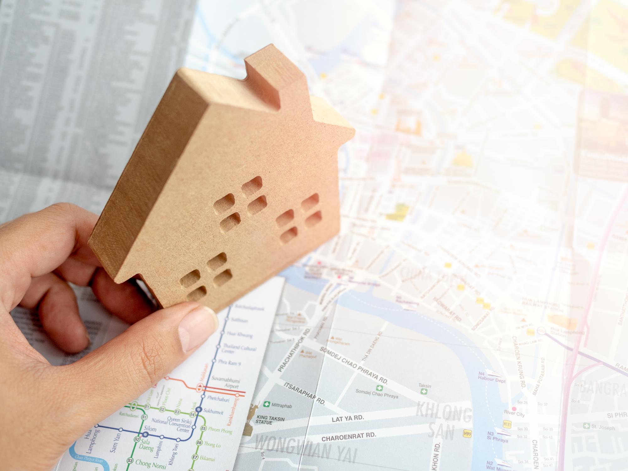 建商不降價的真相：當供給壓力遇上成本結構