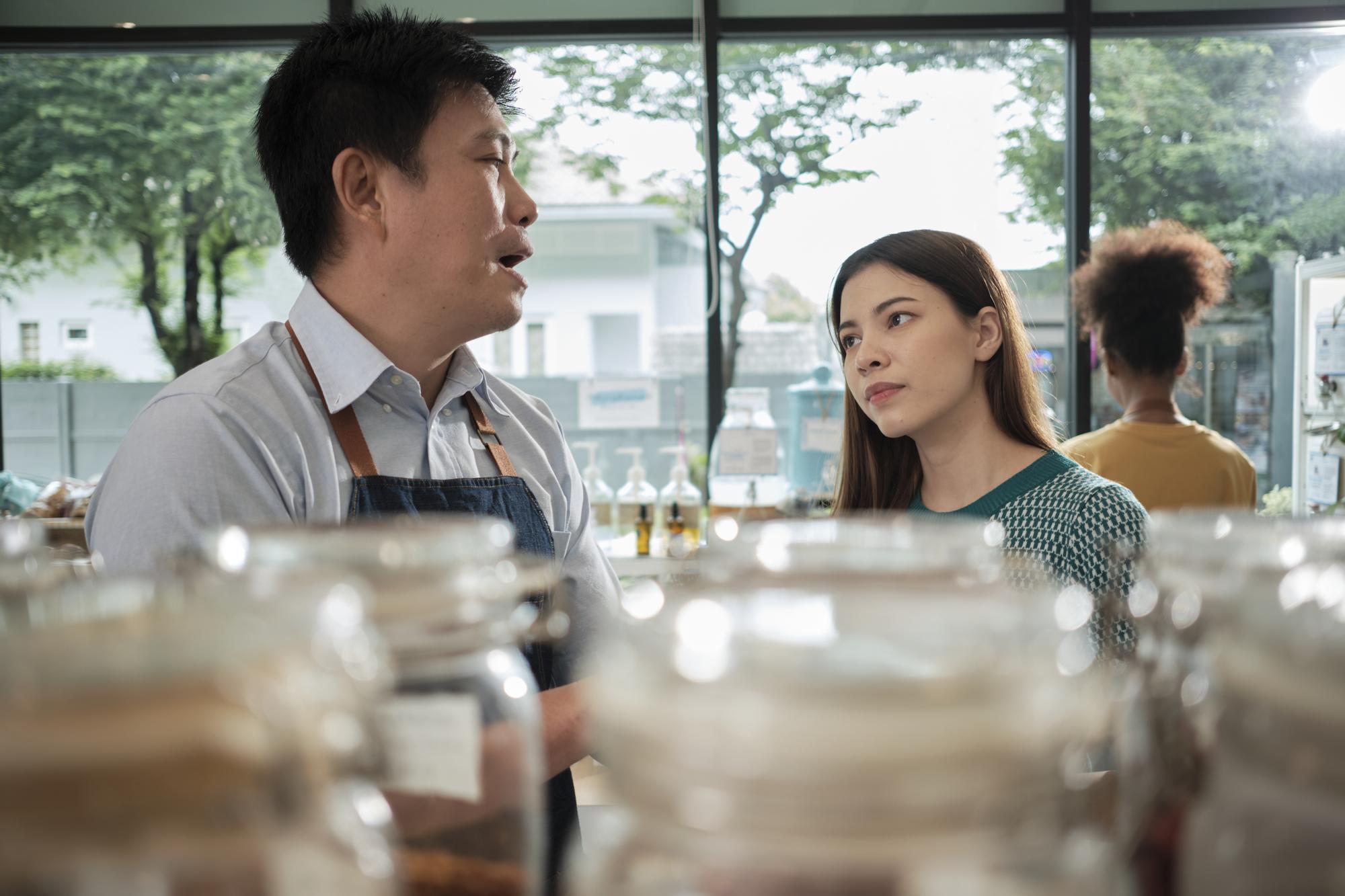 瓦城財報跌了兩成,但懂吃的人都還沒走——從數字看一間老店的長遠打算