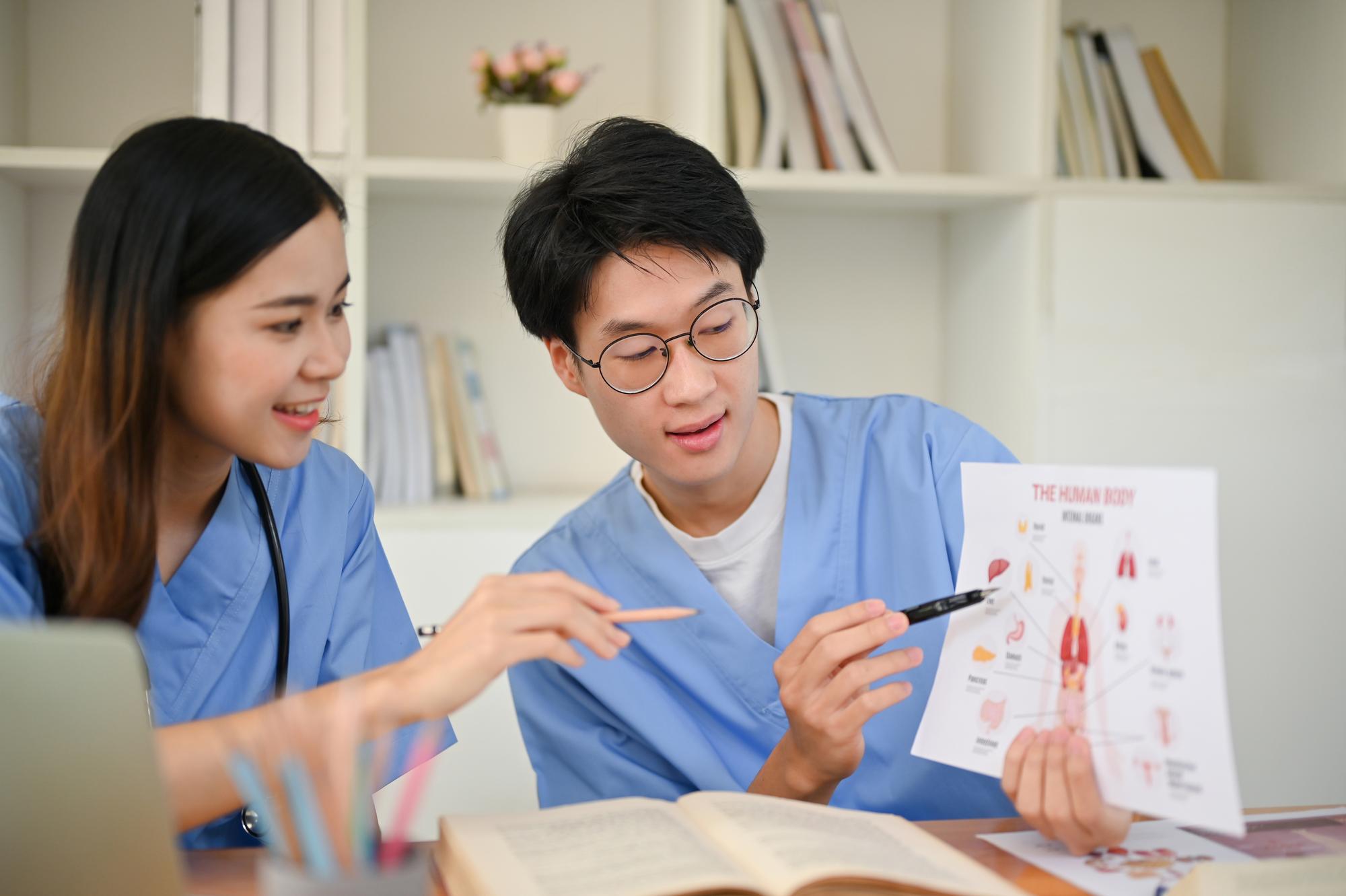 降門診量政策上路：醫師週休二日，但你還看得到醫生嗎？