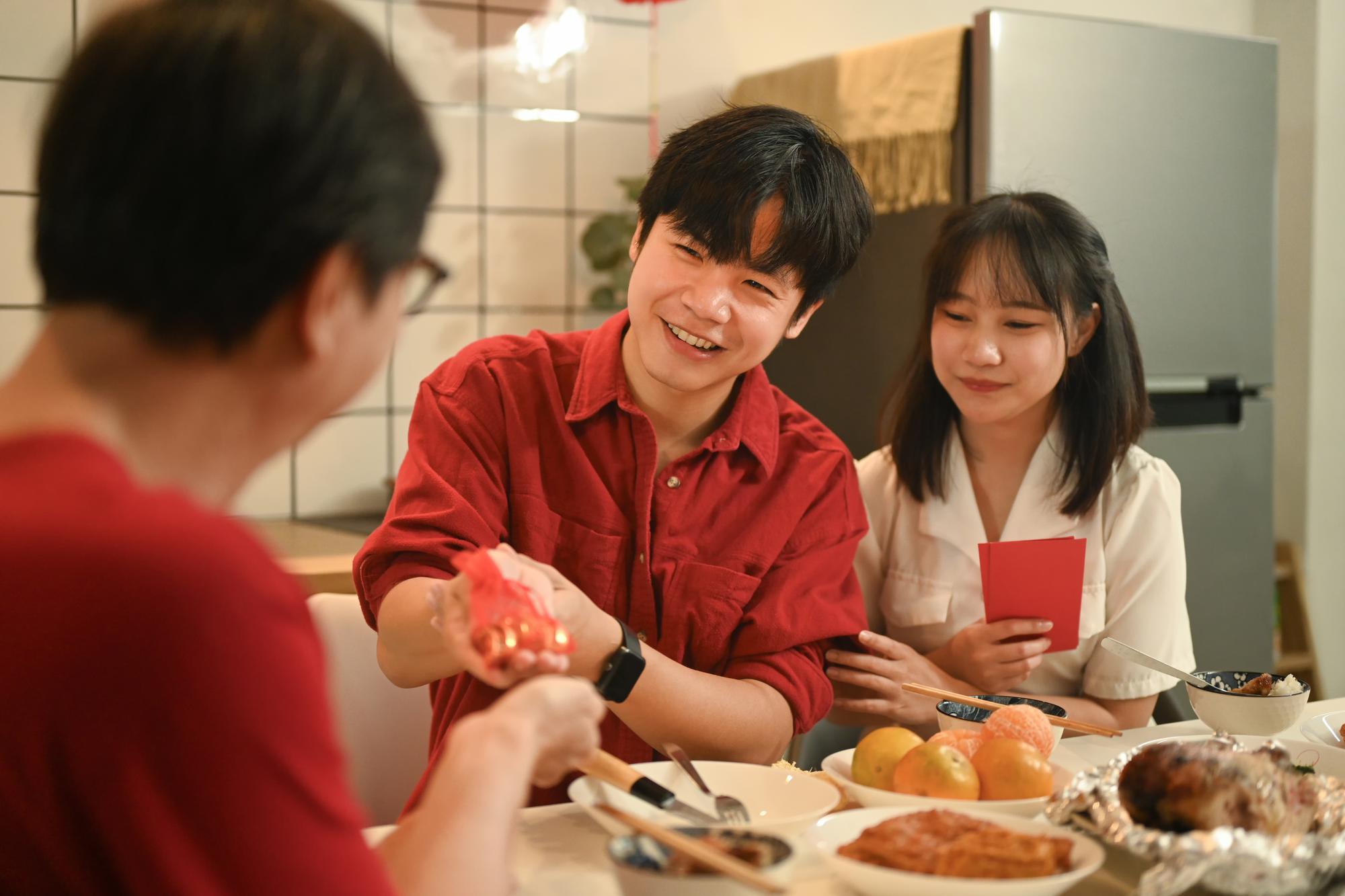 全家餐飲一年兩次調薪、起薪3.8萬：缺工時代裡，願意把餅分給人的經營哲學 — 相關圖片3