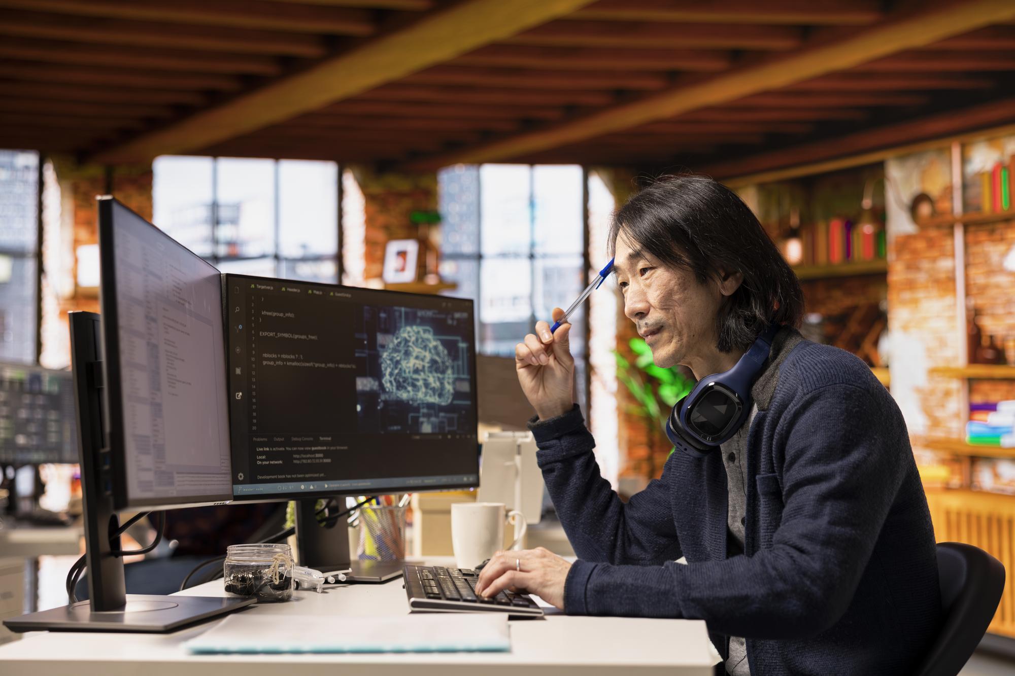 Anthropic 創辦人訪台預言：軟體工程師五成機率迎來奇點，你還在寫 code 嗎？