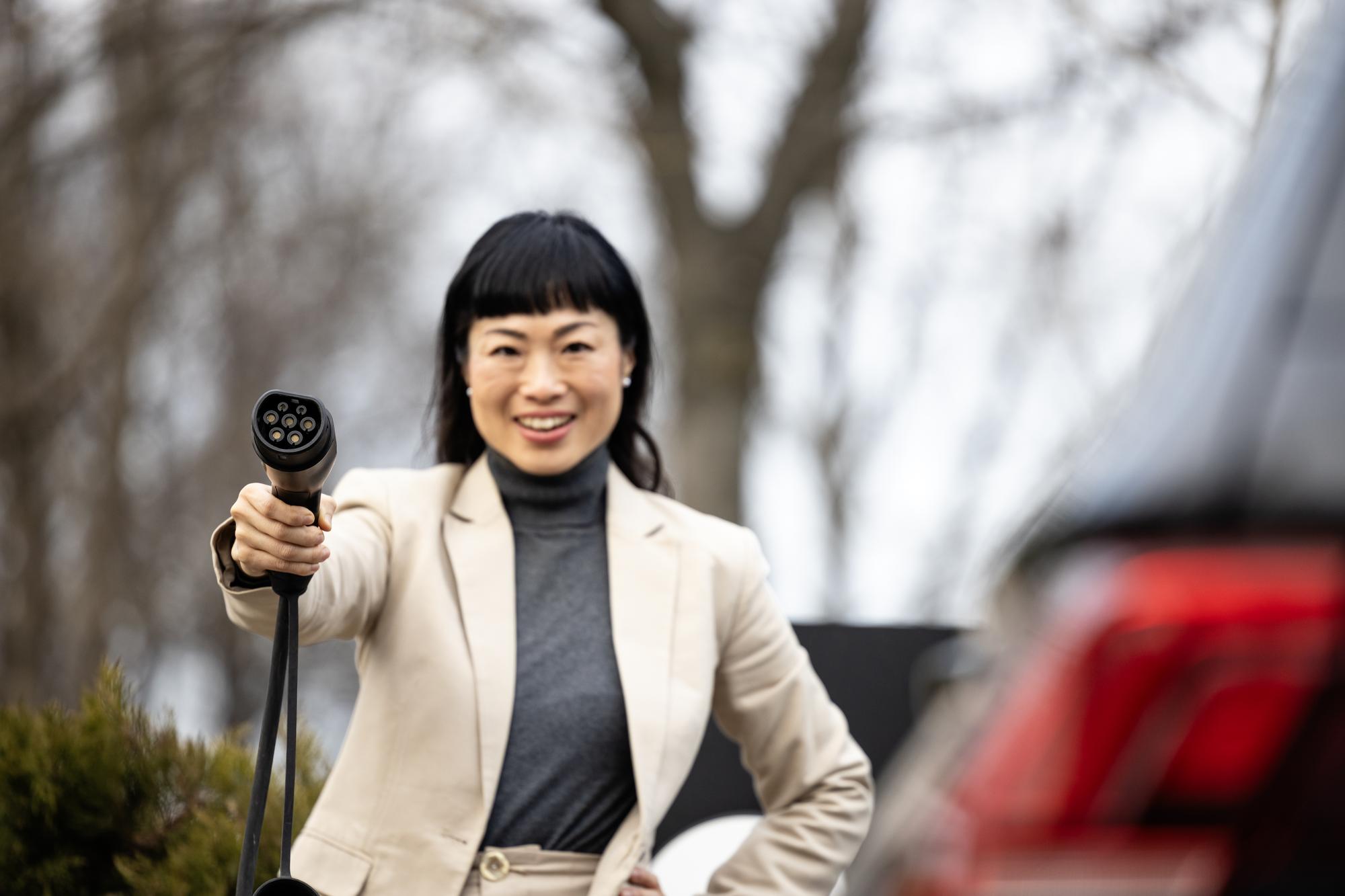 特斯拉2027會翻身還是翻車？華爾街在賭拐點，貝瑞在賭泡沫 — 相關圖片3