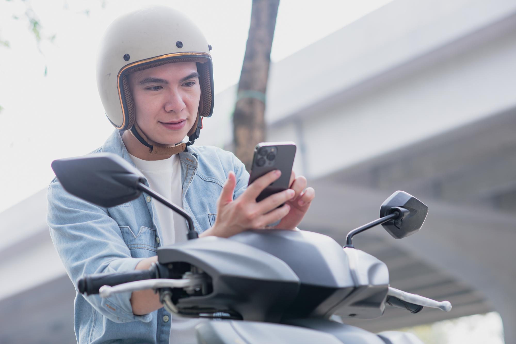 Uber 北投機車載客計畫：在創新與法規之間，外送員該不該當那個實驗品？ — 相關圖片2