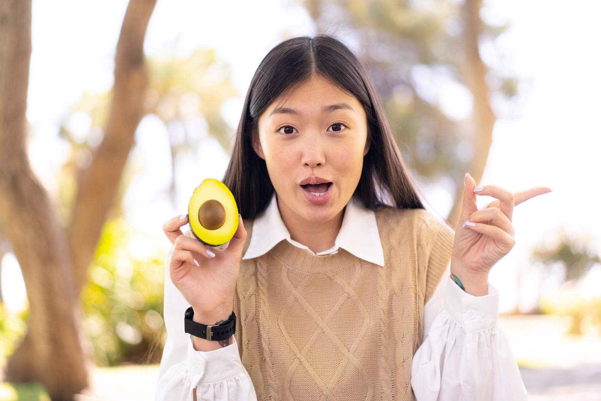 當國民品牌一起跌倒——中聯油脂苯駢芘事件裡,被犧牲的不只是油