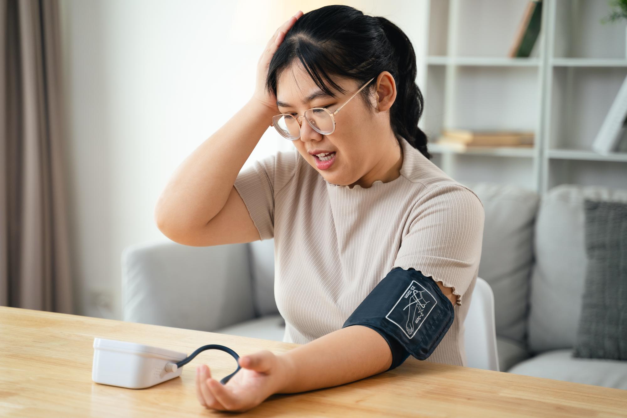 血壓正常就停藥？66歲王先生差點送命，醫師：這是最危險的想法