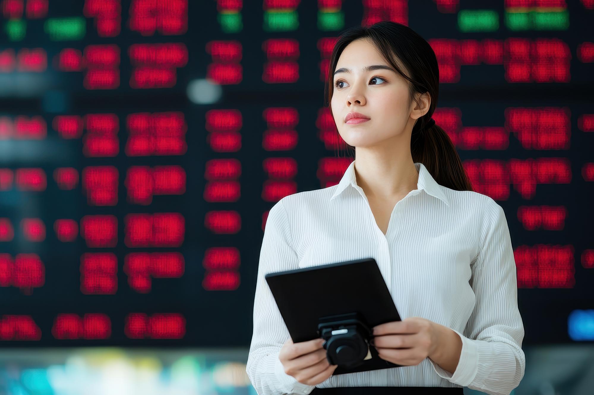 投信單日狂掃2萬張主動型ETF,法人在跌深中看到什麼機會?