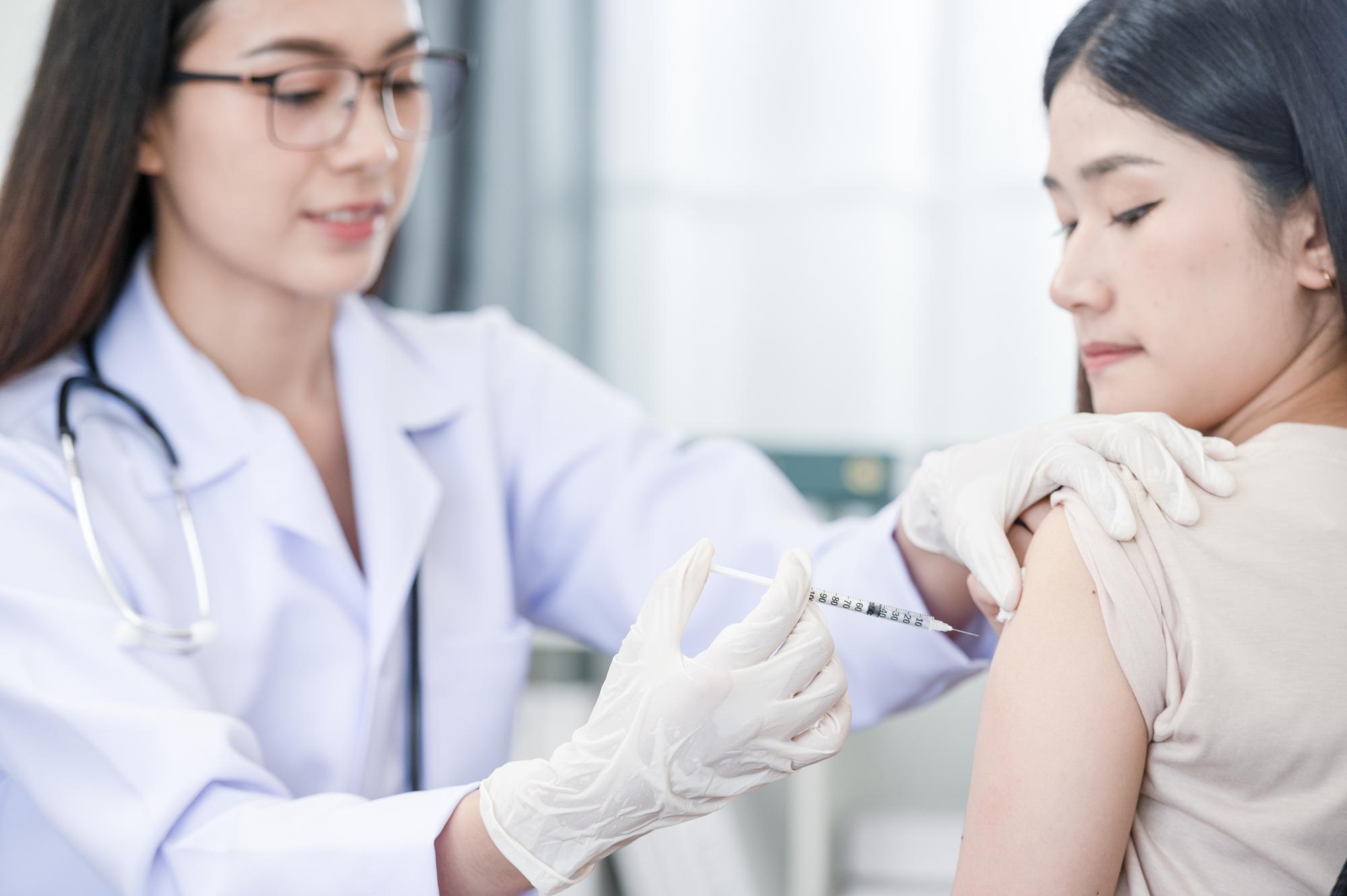2026健康幣上路！打疫苗做健檢能換點數，但老人家會用嗎？