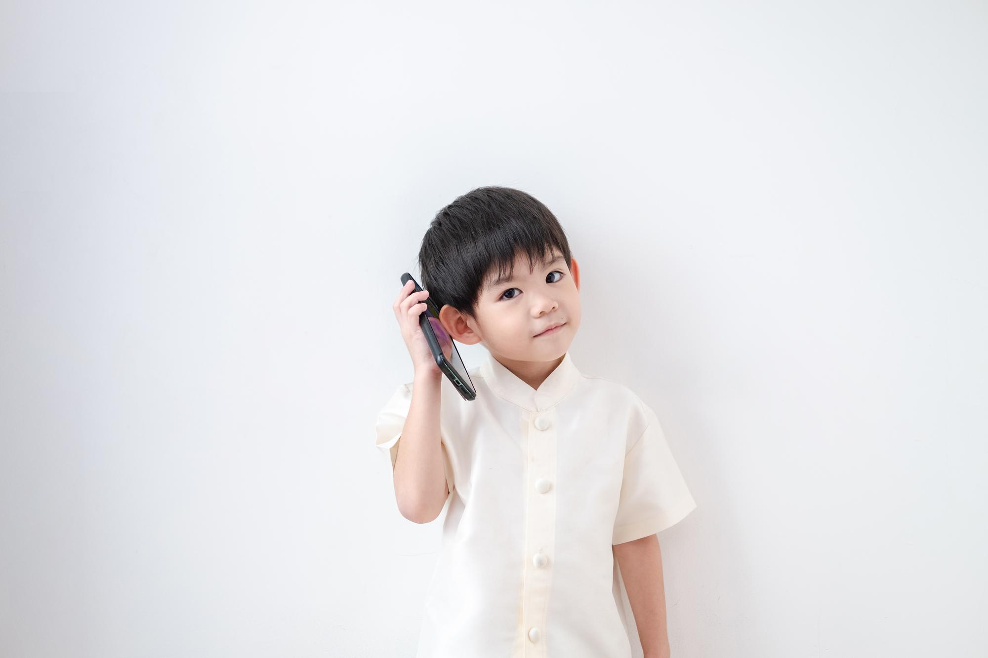 6歲童耳朵挖出6年「巨型黑褐耳垢」！醫生警告：這4種人千萬別自己亂挖 — 相關圖片3
