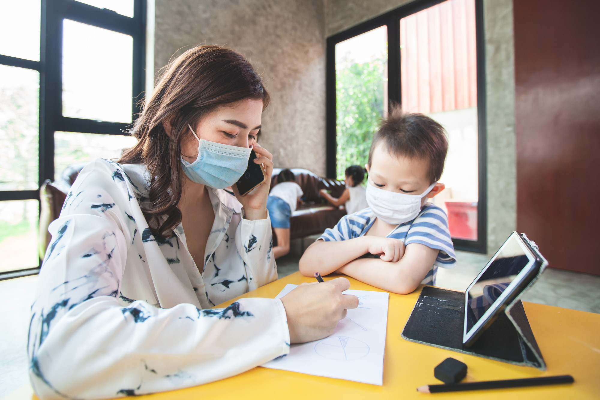 健康台灣數據出爐：健保破兆、幼童照護涵蓋27萬人，但基層醫護真的有感嗎？