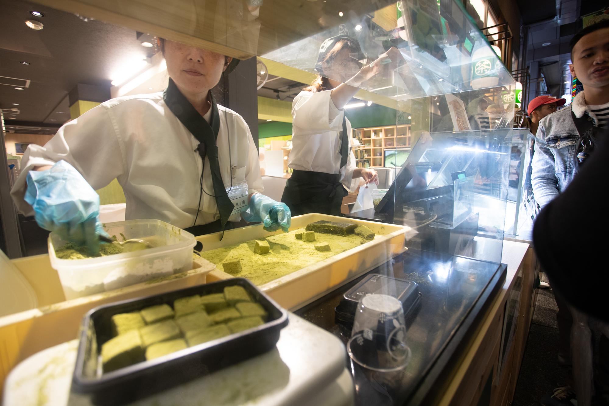 當手搖飲店員比工程師先失業:台灣餐飲業的生存轉型 — 相關圖片3
