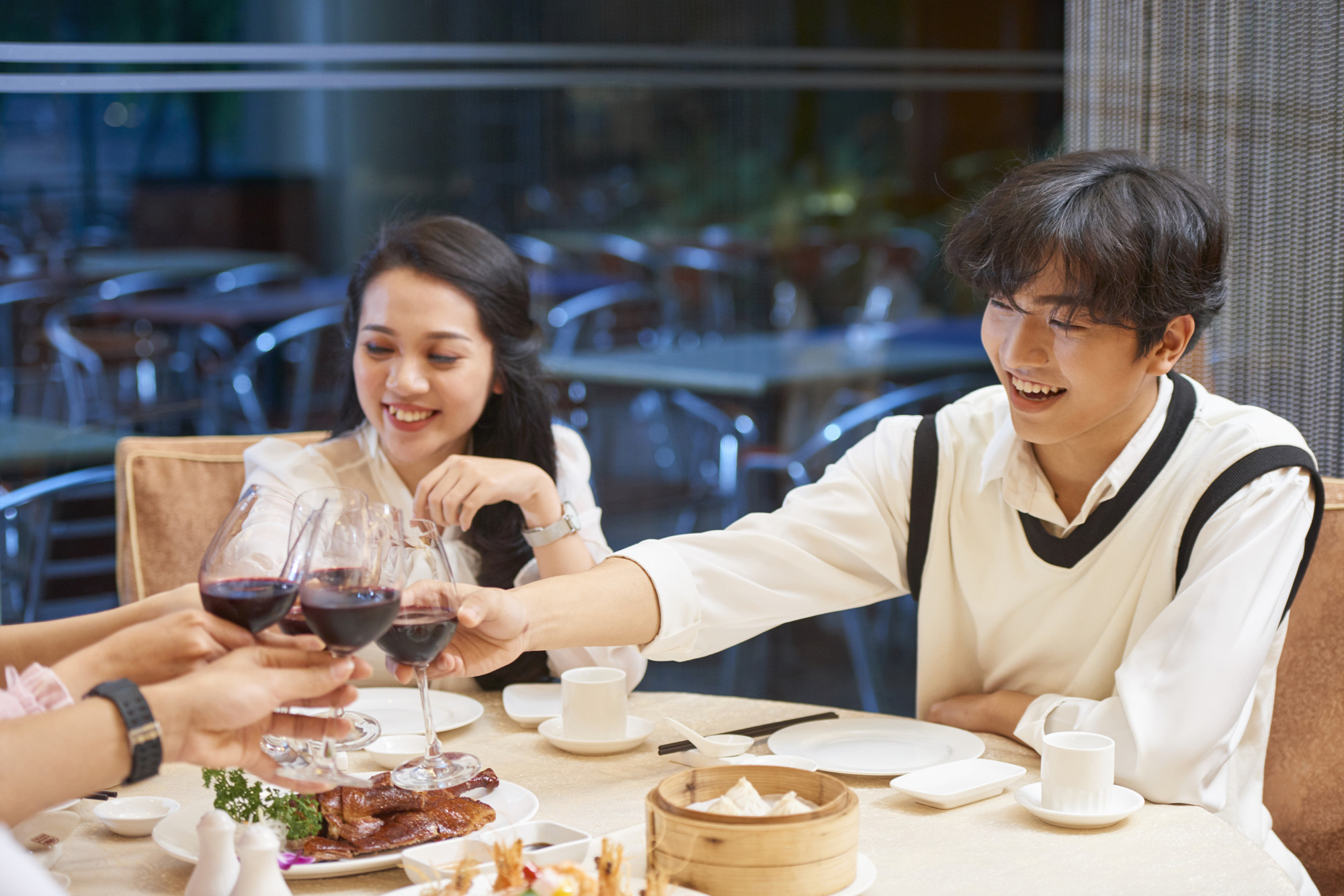 當廚房開始講永續、點餐靠AI——餐飲人的功夫，得換個練法了