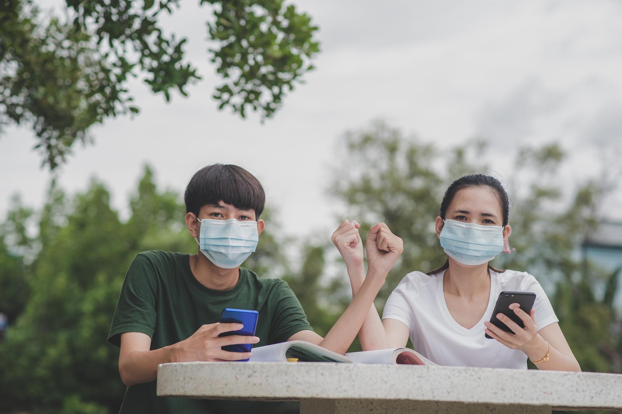 當病毒比飛機還快：關於伊波拉，你該知道的三件事
